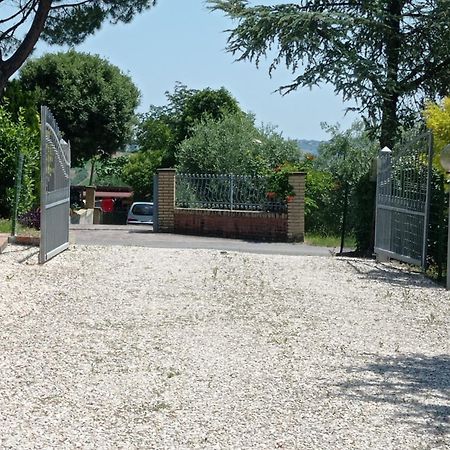 Valdiveltrica Villa Mondavio Exterior photo